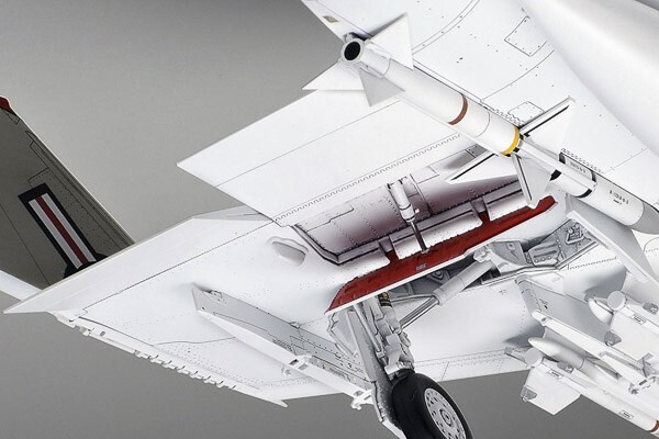 Tamiya - F-4B Phantom Ii Modelfly Byggesæt - 1 48 - 61121