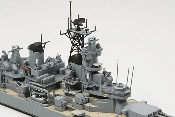 Tamiya - New Jersey Bb-62 Us Navy Battleship Byggesæt - 1 700 - 31614