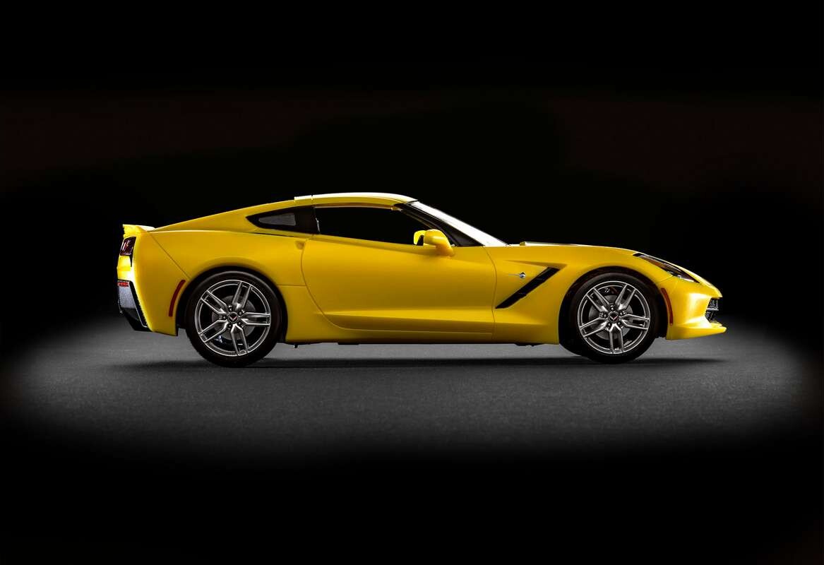 Revell - 2014 Corvette Stingray Bil Byggesæt - Easy Click - 1 25 - 07825