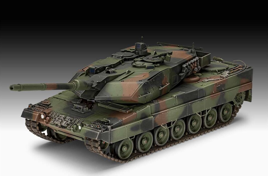 Revell 05631 - Leopard 2 A6A2 - 70 Years Bundeswehr - 1 35