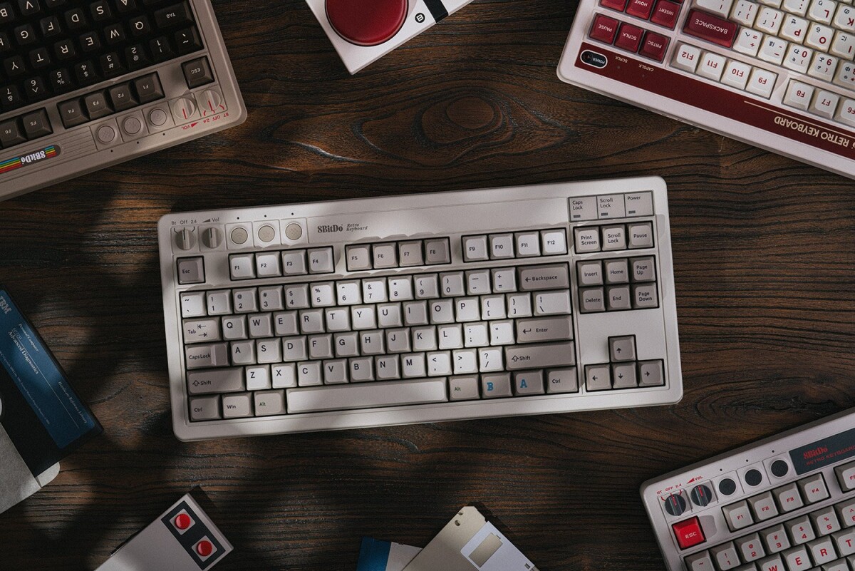 8Bitdo - Mechanical Keyboard M Ed