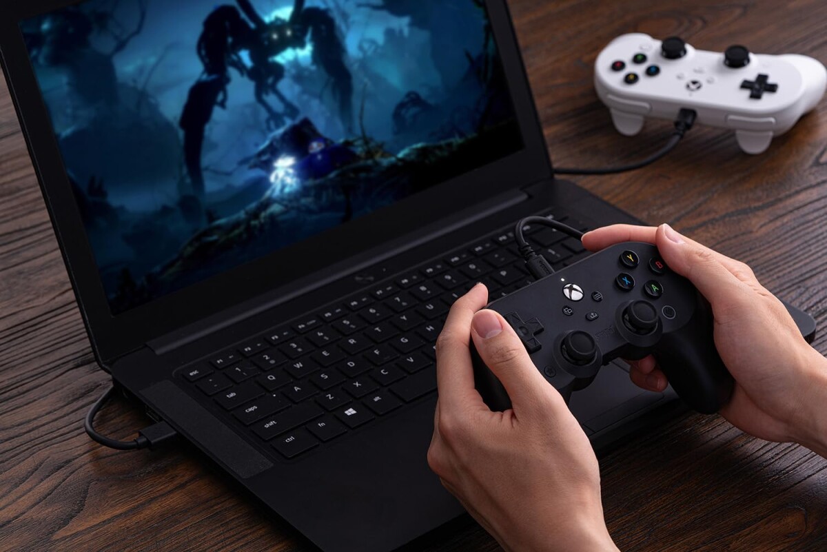 8Bitdo Pro 2 Wired Xbox Gamepad Black