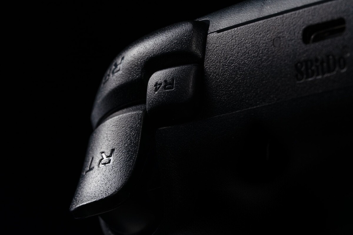 8Bitdo Ultimate 2C 24G Pad Black Myth Wukong