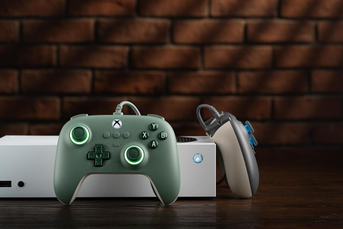 8Bitdo Ultimate C Wired Xbox Gamepad Dark Green
