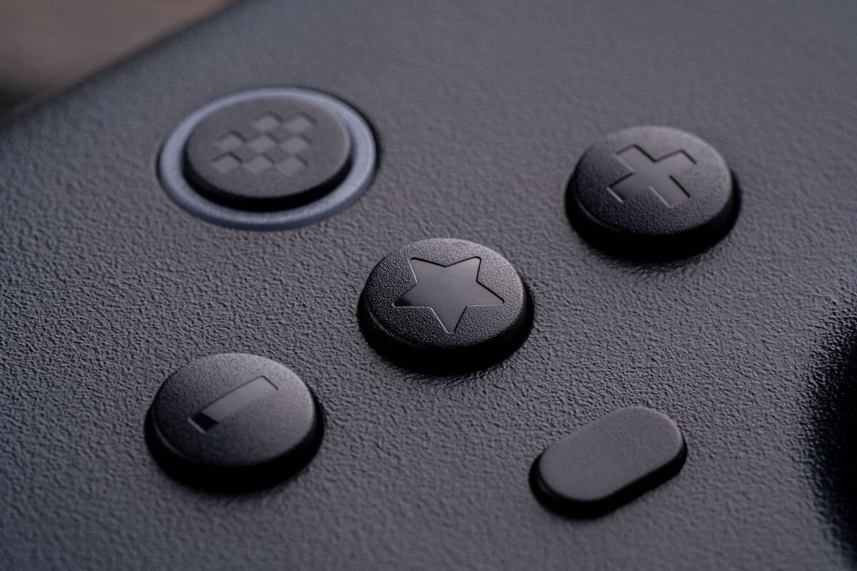 8Bitdo - Ultimate Trådløs Controller Inkl Ladestation - Bluetooth - Sort