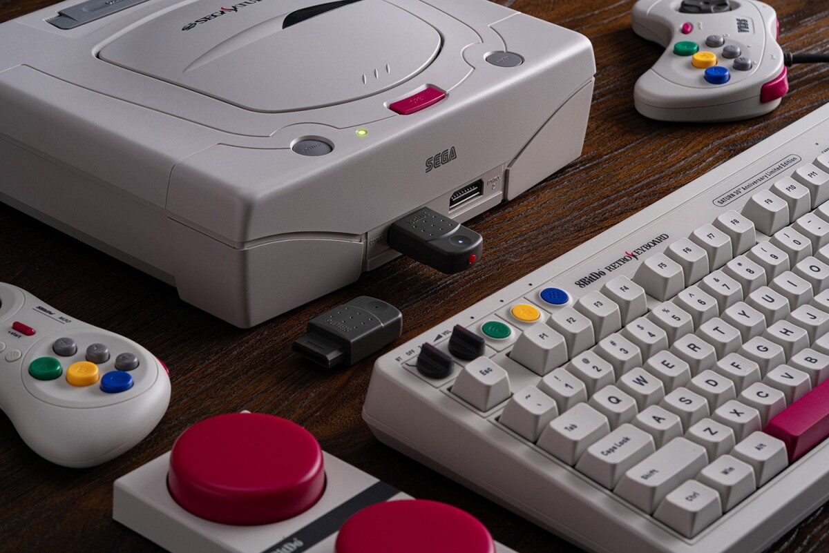 8Bitdo Retro Receiver Saturn