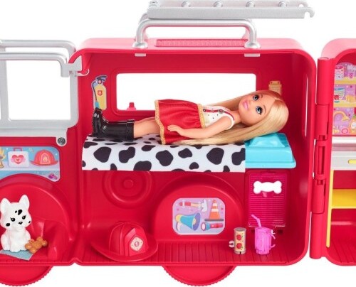 Barbie - Chelsea Can Be - Brandbil Og Dukke Sæt - Mattel Hck73