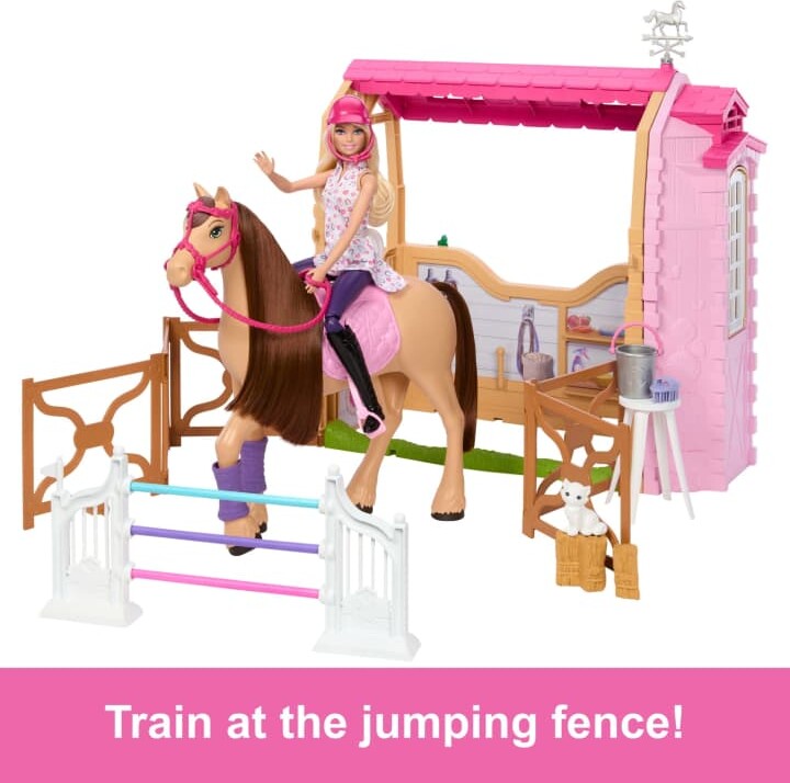 Barbie - The Great Horse - Chase Ultimate Stable