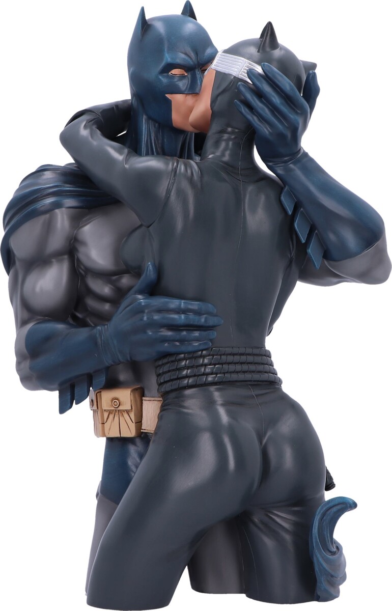 Batman And Catwoman Kiss Statue - 34 Cm - Nemesis Now
