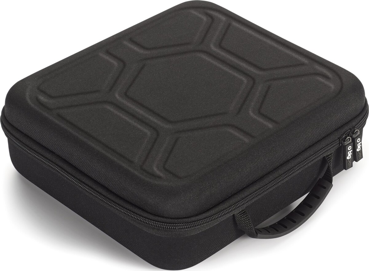 Bigben Storage Case Black Hard Case For Switch Including Docking Station