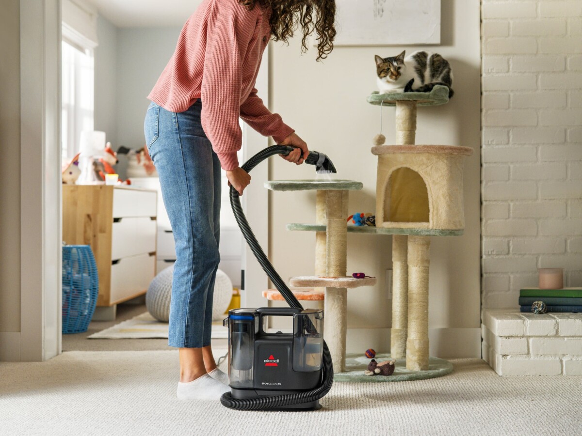 Bissell - Spotclean C5 Select - Effektiv Og Kompakt Pletfjerner Til Tæpper