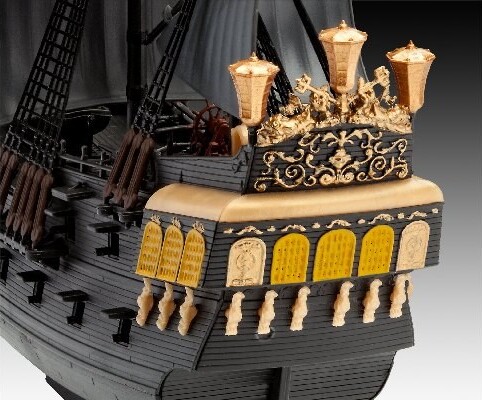 Revell - Pirates Of The Caribbean - Black Pearl Skib Byggesæt - 1 150 -