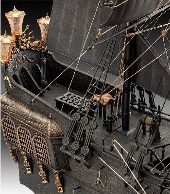 Revell 05699 - Pirates Black Pearl Byggesæt - Level 5 - 1 72