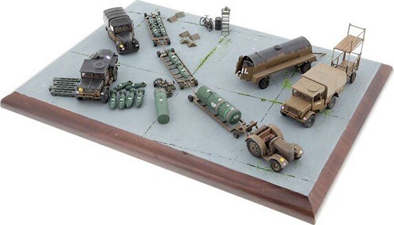 Italeri - Wwii Raf Bomber Re-Supply Set - 1 72 - A05330