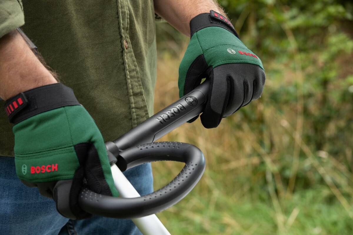 Bosch - Batteridrevet Busktrimmer - Adv 23Cm 36V Batteri Lader Medfølger