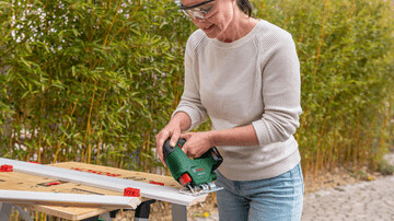 Bosch - Batteridrevet Stiksav - Easy Saw 18V-70 Intet Batteri