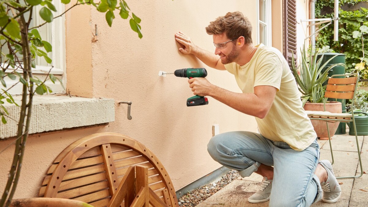 Bosch - Easyimpact 18V-40 Skruemaskine Systembox Batteri Lader Inkluderet