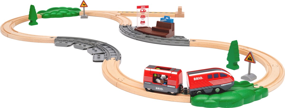 Brio World - Pull Back Togbane Legesæt - 28 Dele - 36102