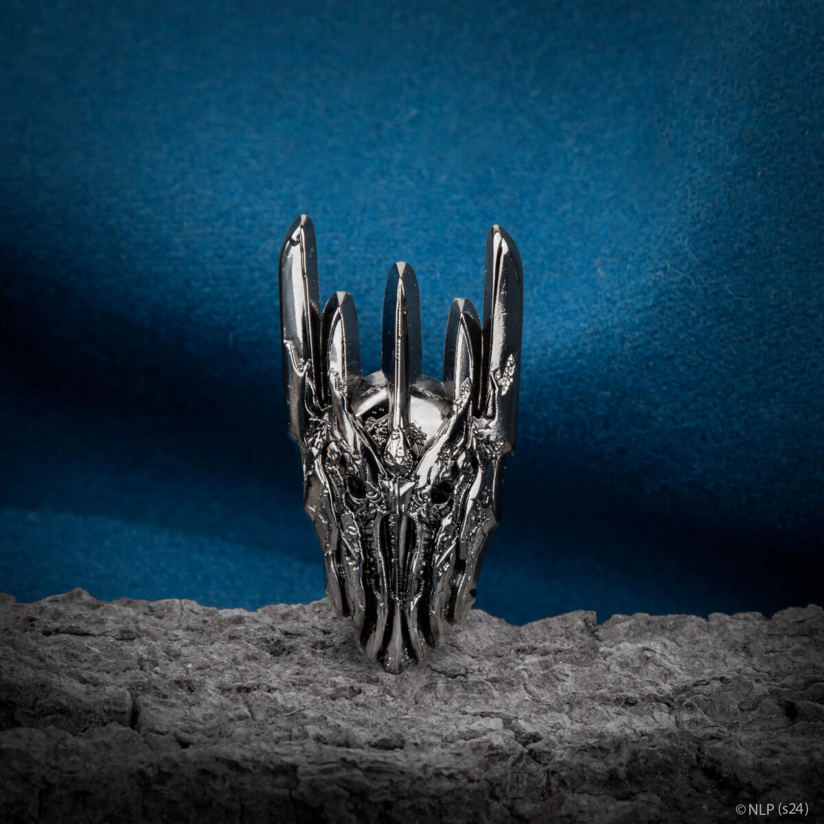 Cinereplicas - Lord Of The Rings - Sauron Helmet Magnet