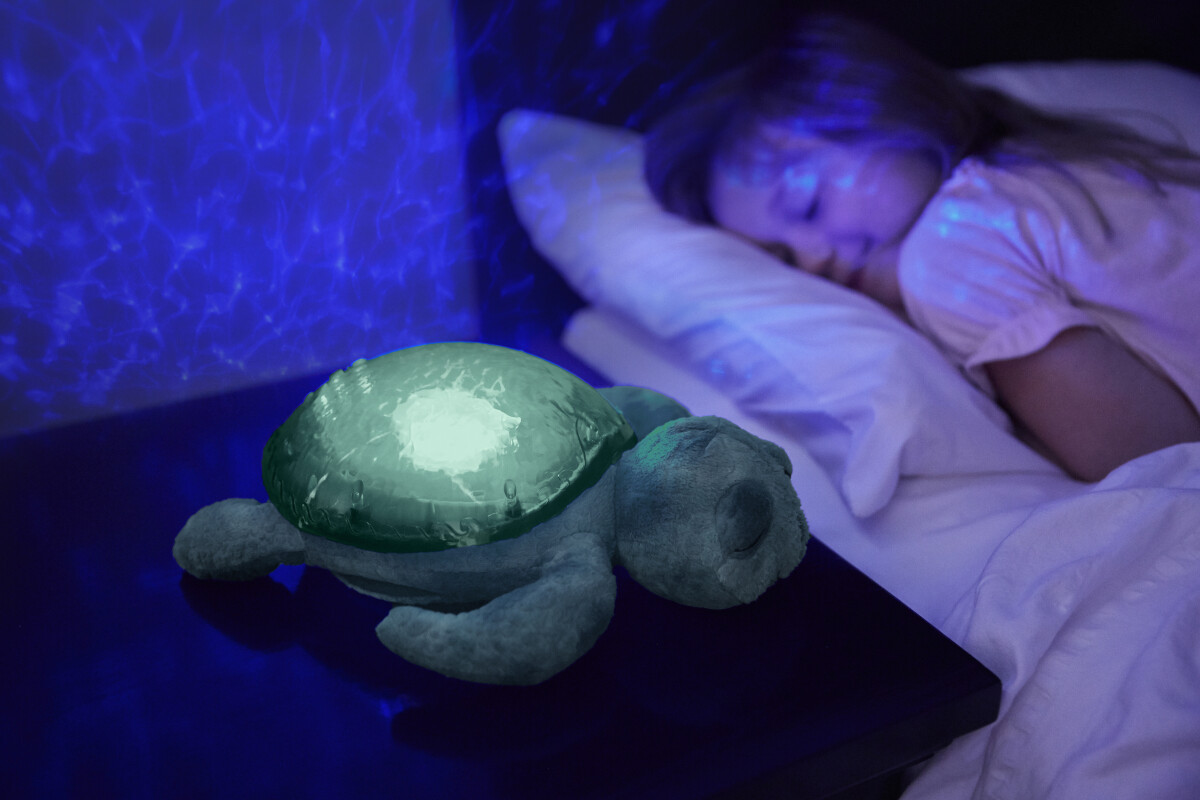 Cloud B Tranquil Turtle Grøn Se tilbud og køb på Gucca.dk