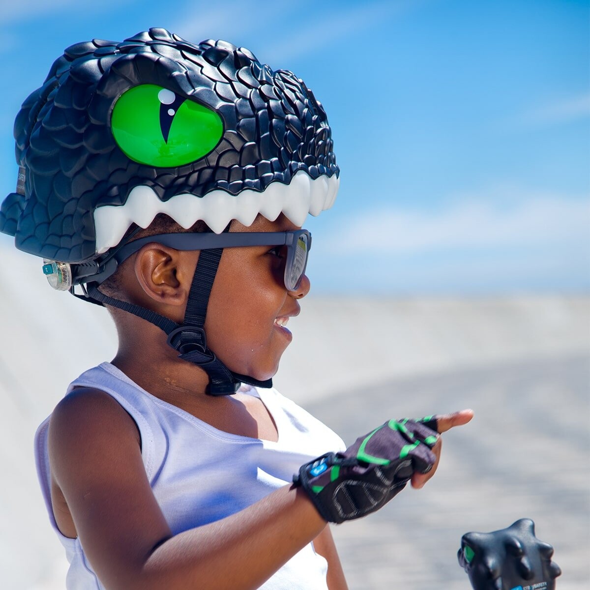 Crazy Safety - Cykelhjelm Til Børn - Fra 6 År - Sort - Drage