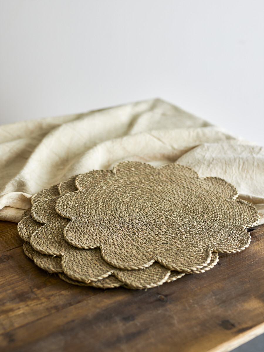 Creative Collection - Elin Dækkeservietter - Søgræs - Natur - Stk