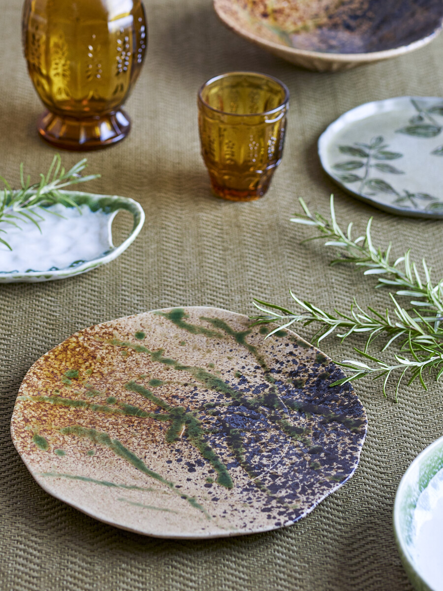 Creative Collection - Larken Tallerken - Sort - Stentøj Keramik