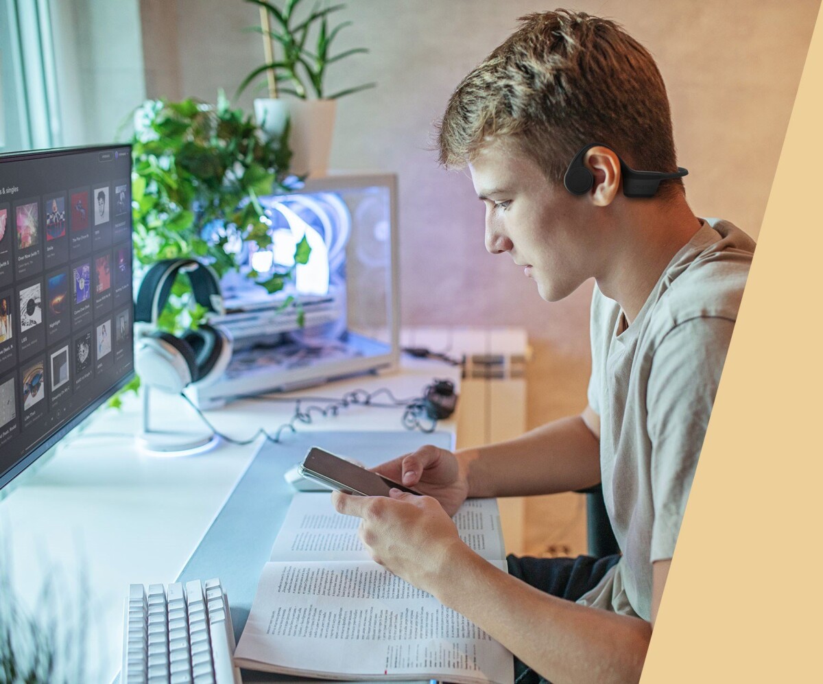 Creative - Outlier Free Mini - Bone Conduction Headphones - Sort