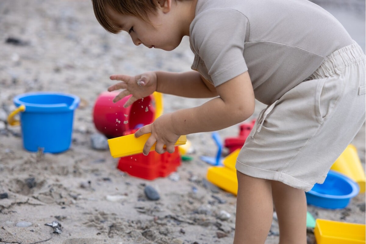 Dantoy - Murer Strandsæt I Plastik Til Børn
