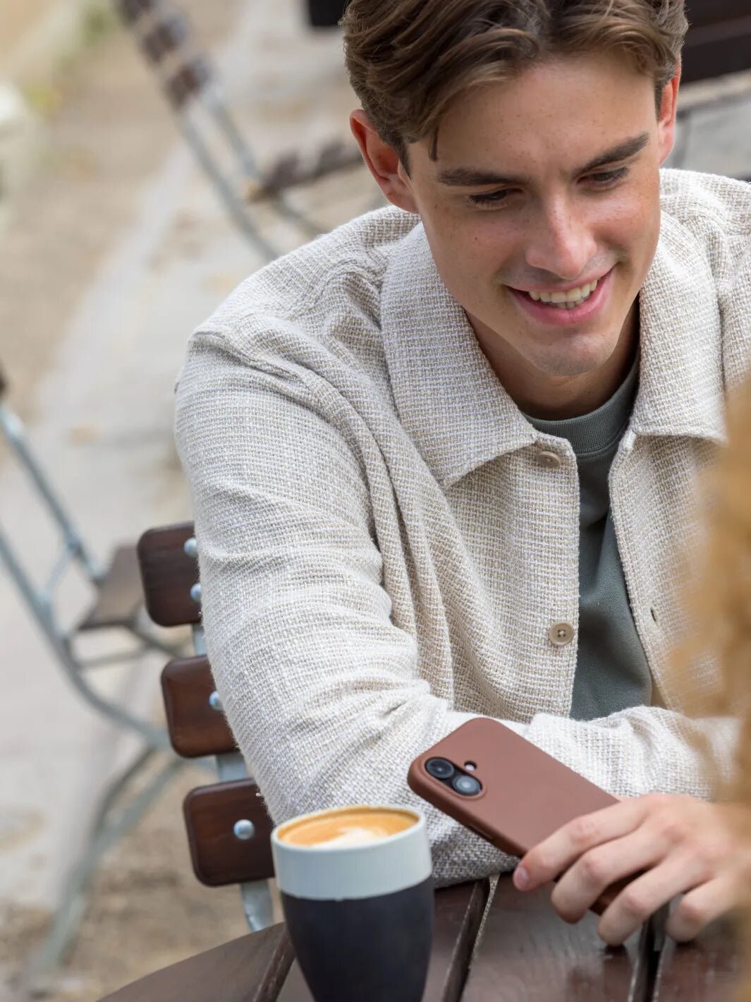 Dbramante1928 - Roskilde Magsafe - Iphone 16 - Dark Tan