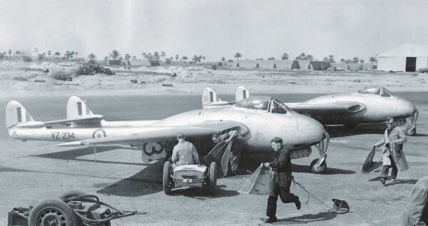 Airfix - De Havilland Vampire Fb5 Fb9 Modelfly Byggesæt - 1 48 - A06108