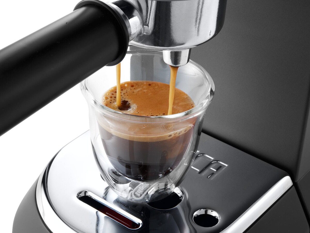 Delonghi - Dedica Ec685 Manuel Espresso Maker