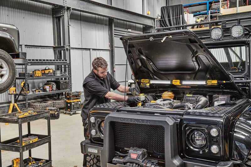 Dewalt Dcl045-Xj Xr Cordless Led Work Light For