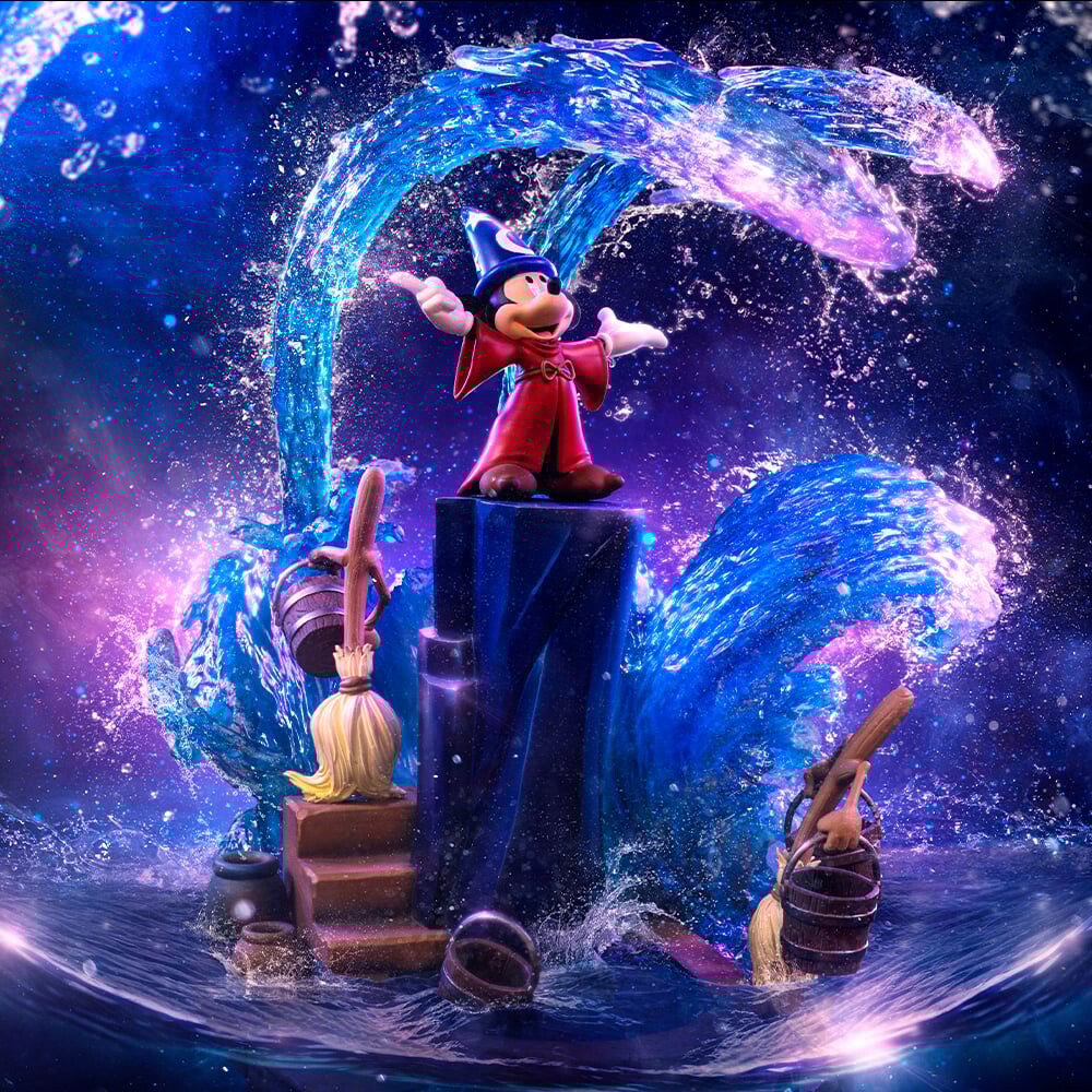 Disney Classic - Mickey Fantasia Statue Deluxe Art Scale 110