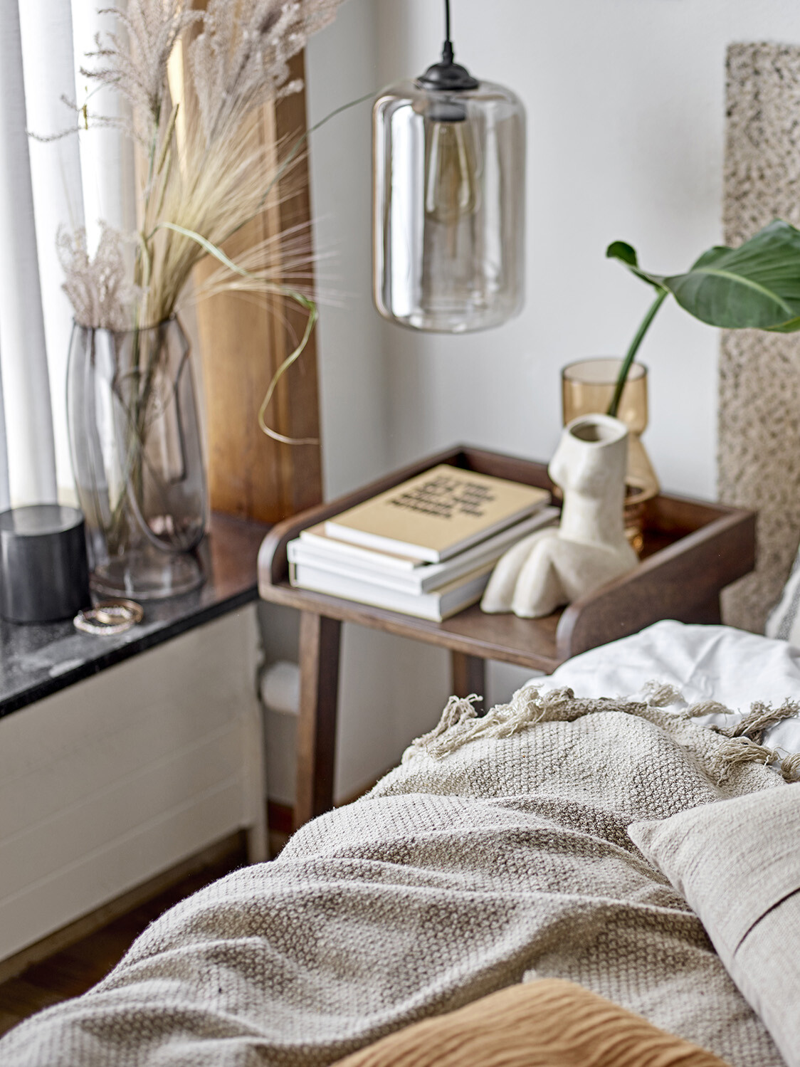 Bloomingville - Ditta Vase - Grå - Glas - H 30 Cm