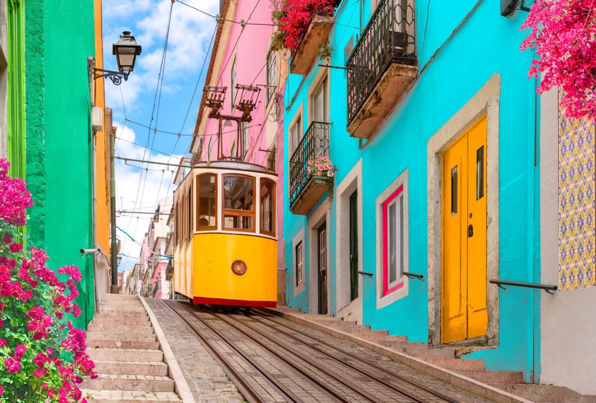 Educa - Colorful Lisbon Puzzle - 1000 Brikker - Puslespil