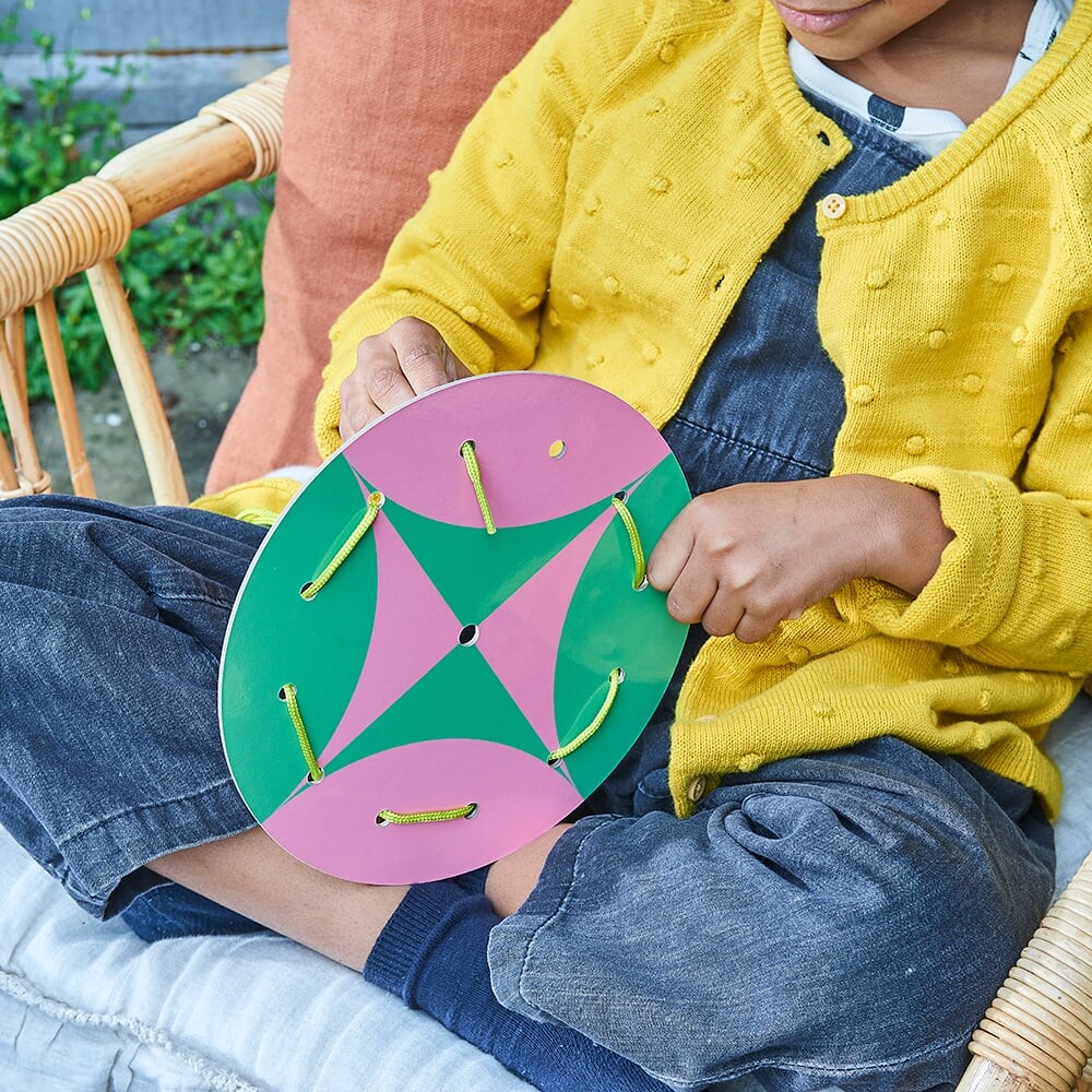 Eeboo - Lacing Cards - Snørekort Med Farver Og Mønstre