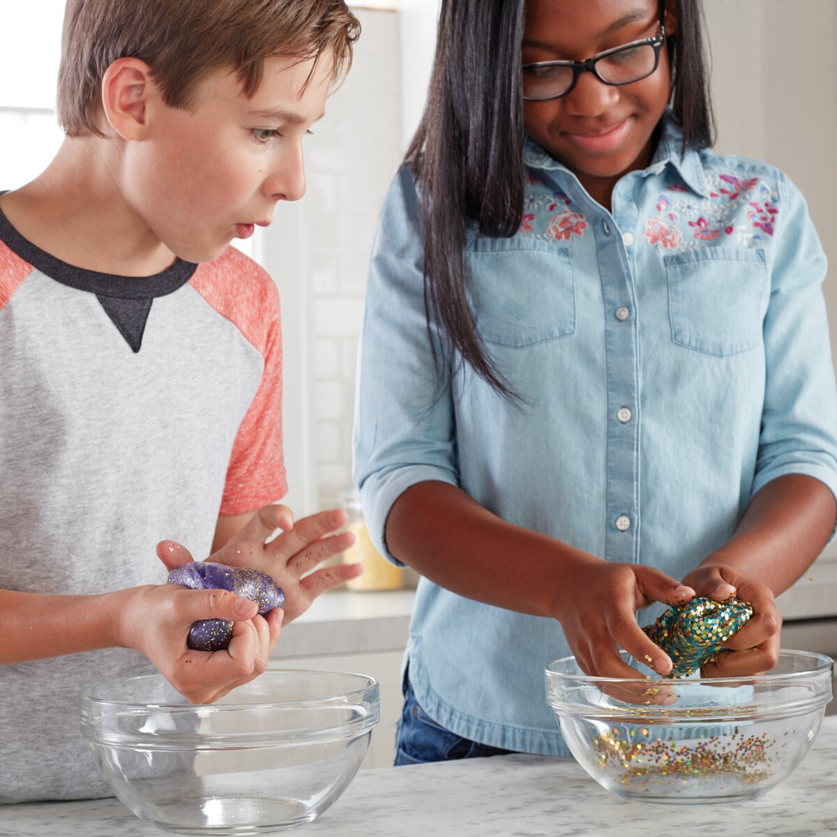 Elmer S - Magiske Væske Til Slim - 259 Ml