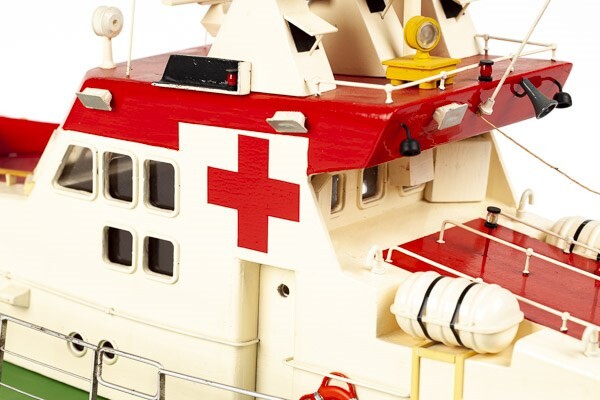 Billing Boats - Emile Robin Model Båd Byggesæt - 1 33 - Bb430