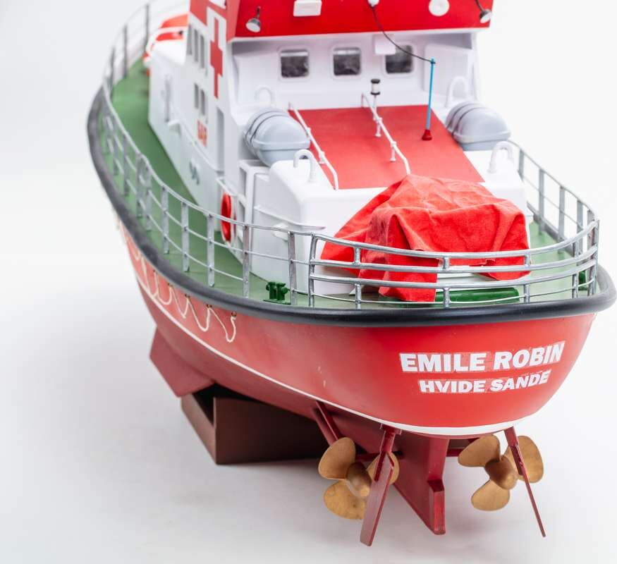 Billing Boats - Emile Robin Model Båd Byggesæt - 1 33 - Bb430