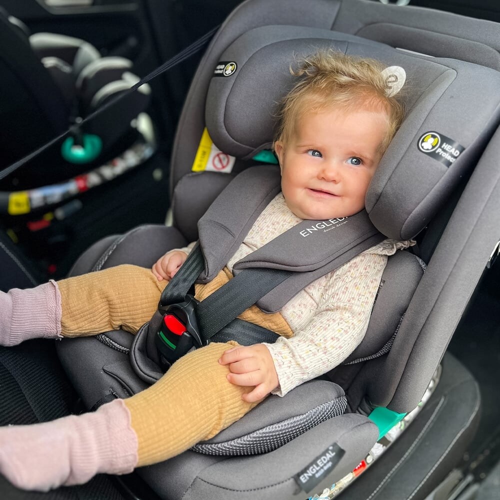 Engledal - Autostol 360 M Isofix - Gruppe 0 - Malik - Sortgrå