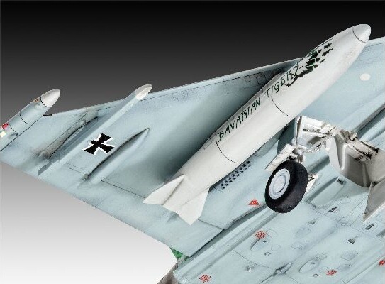 Revell 03884 - Eurofighter Ghost Tiger Byggesæt - Level 4 - 1 72