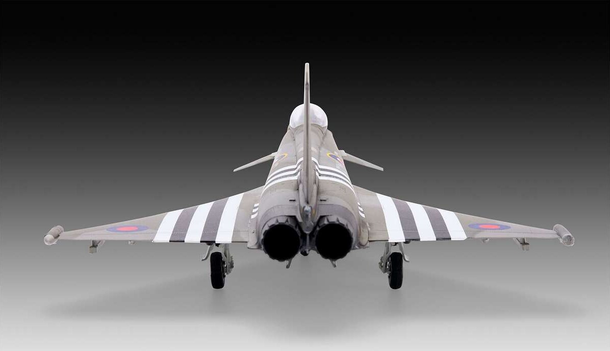 Revell 03753 - Eurofighter Typhoon Fgr4 Fly - Build Paint - 1 48