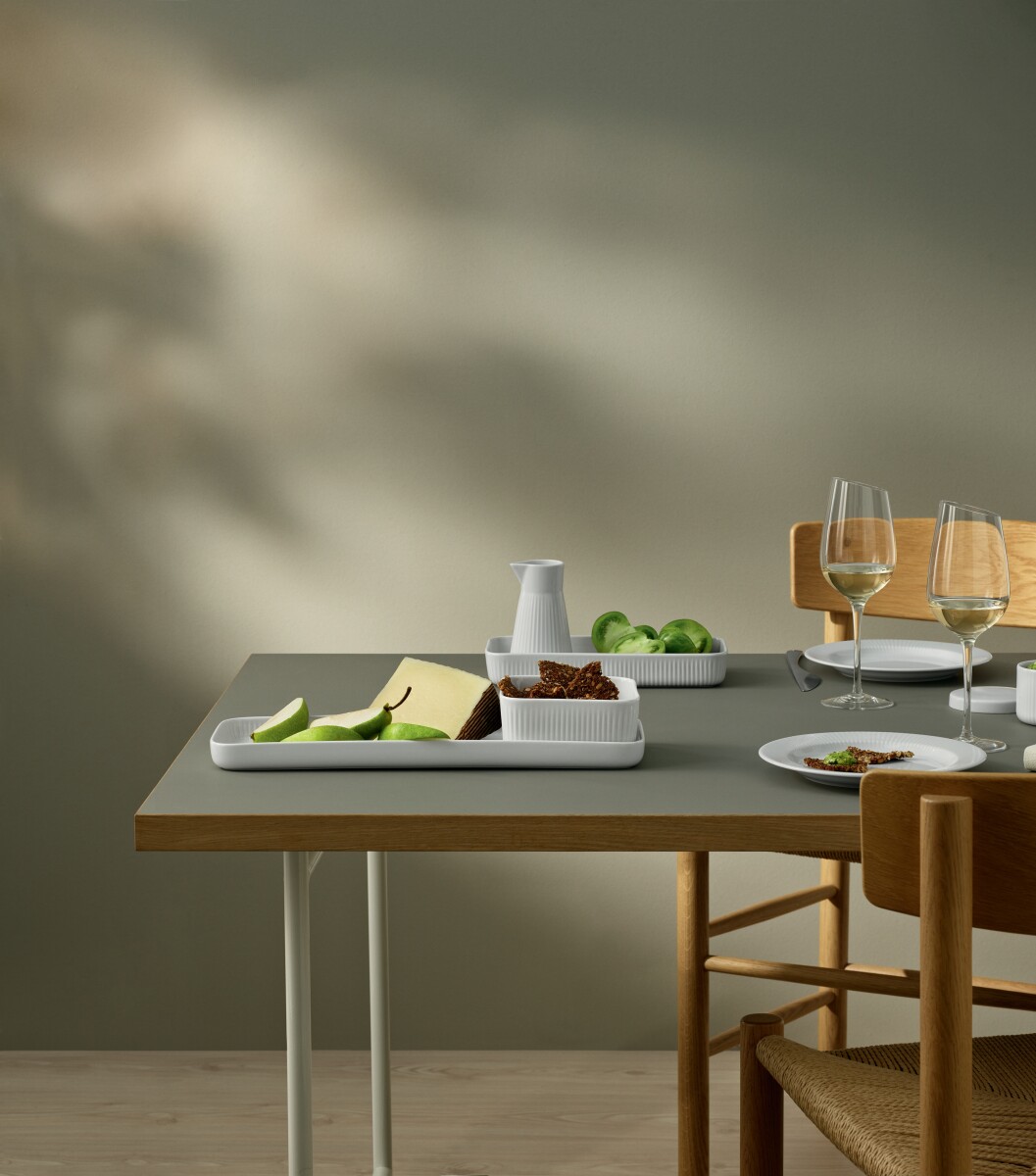 Eva Trio - Legio Nova Serveringfad - Hvid - Porcelæn - 24X12 Cm