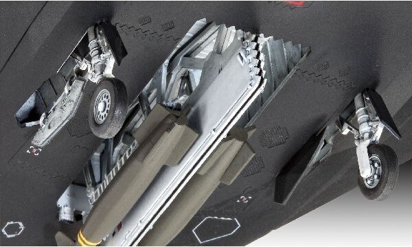 Revell - F-117A Nighthawk Stealth Fighter - 1 72 - Level 3 - 03899