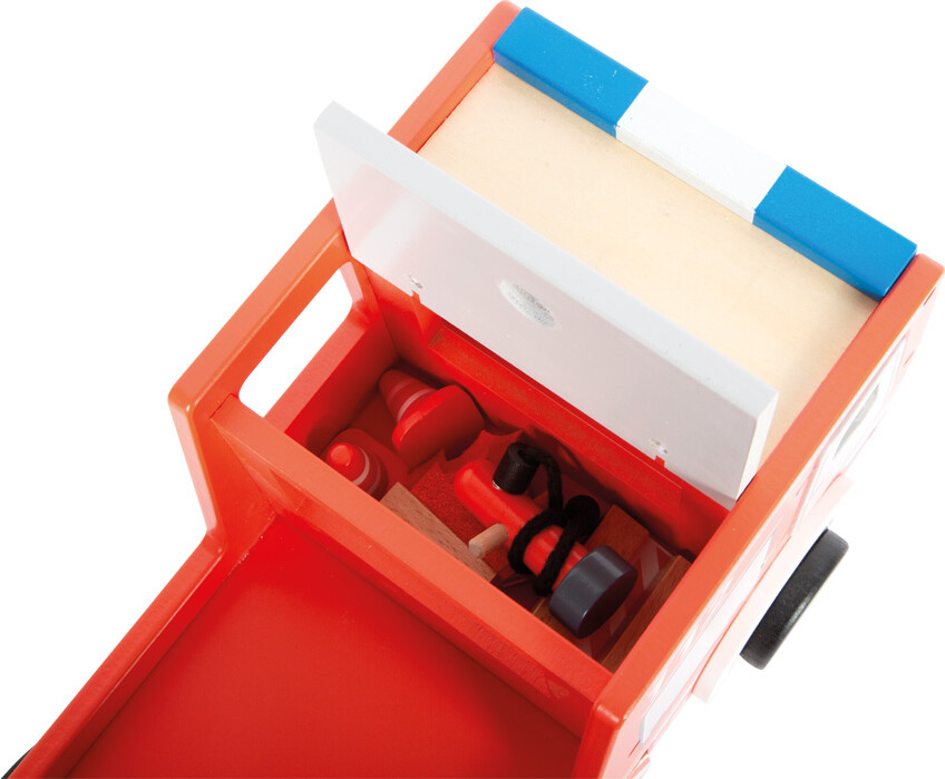 Legetøjs Brandbil I Træ - Legesæt Inkl Figur Til Børn - Small Foot