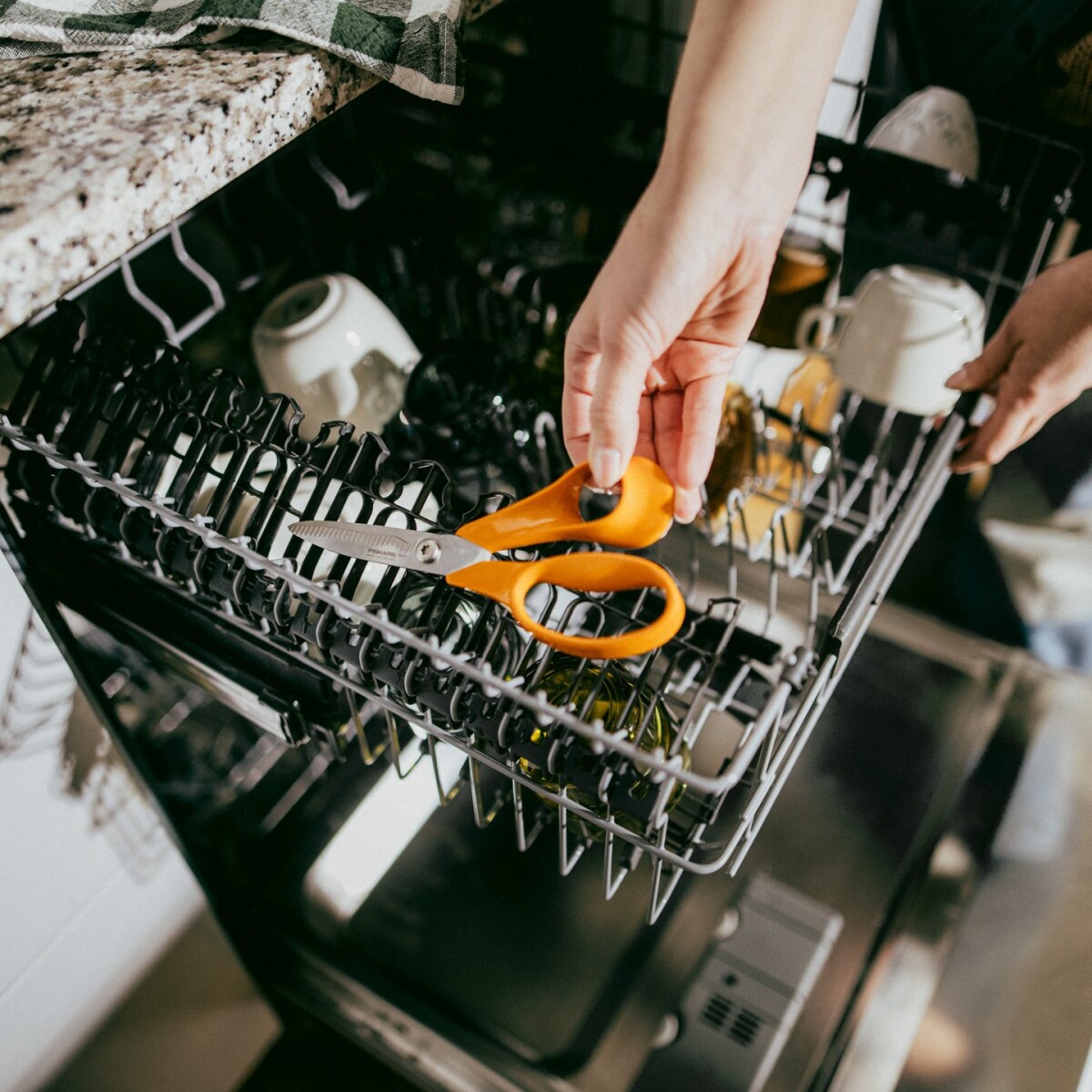 Fiskars - Classic Køkkensaks - 18 Cm