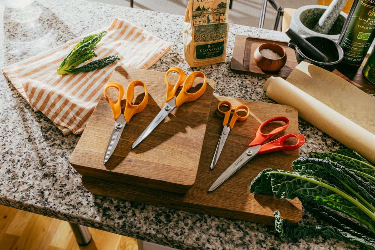 Fiskars - Classic Køkkensaks - 18 Cm