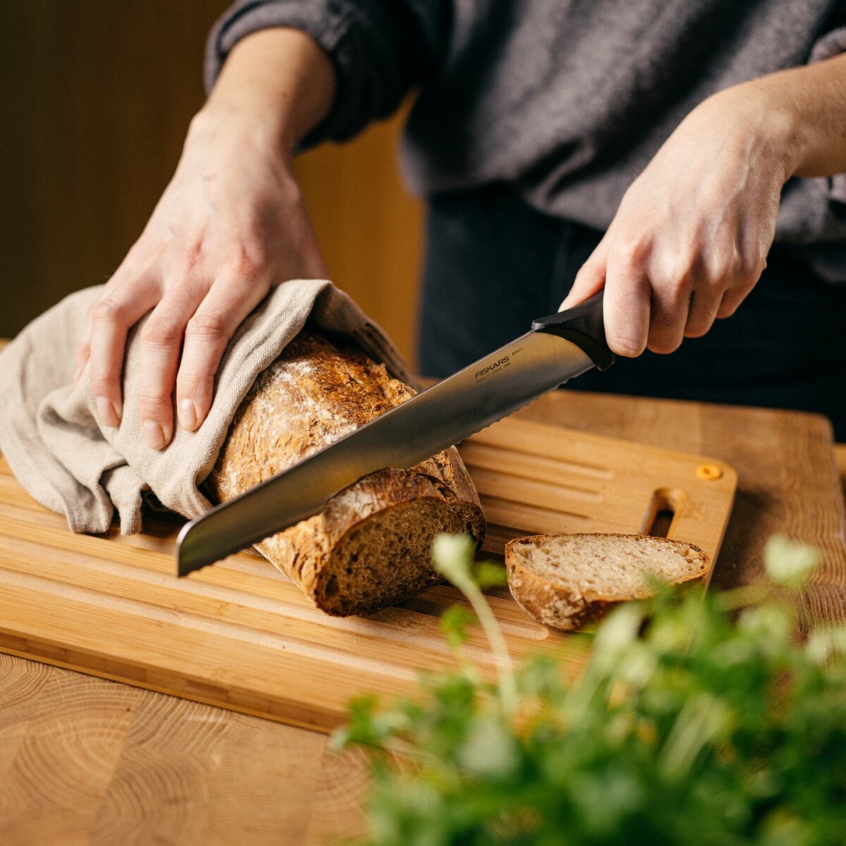Fiskars Knivsæt - Brødkniv Kokkekniv Grøntsagskniv - Startsæt