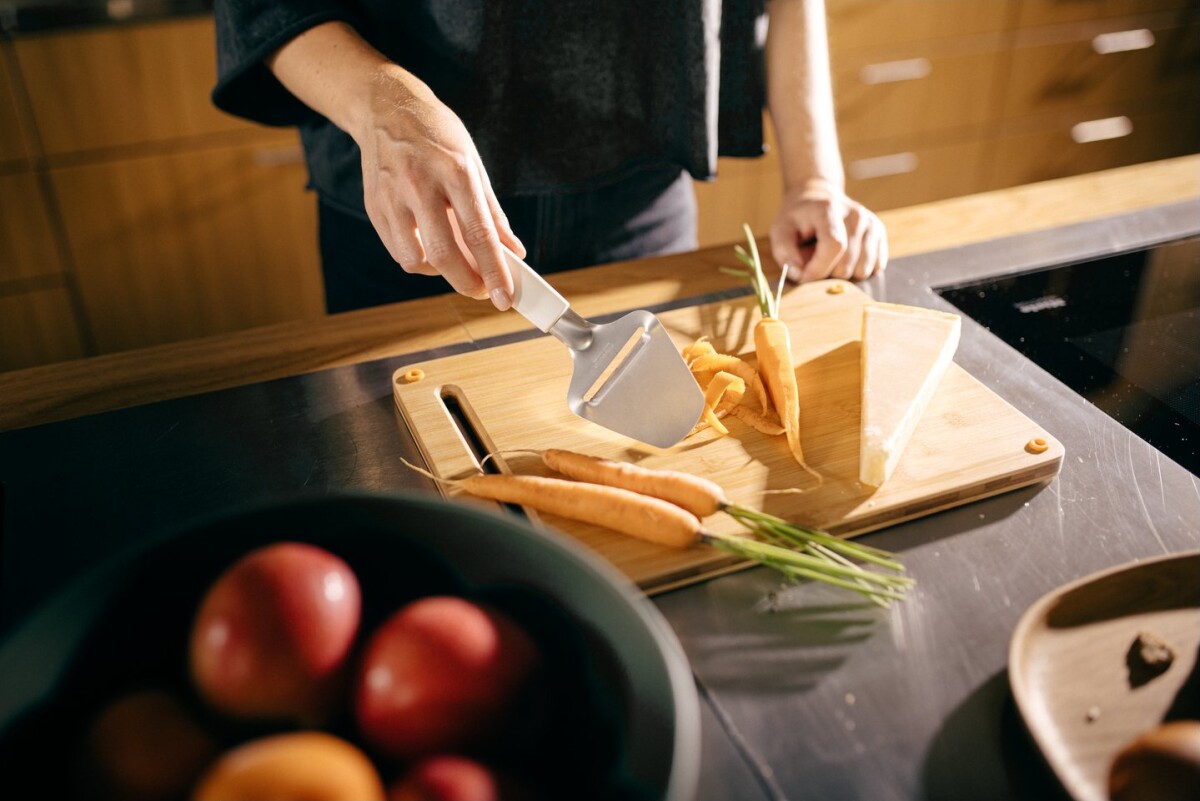 Fiskars Functional Form - Ostehøvel Til Hård Ost